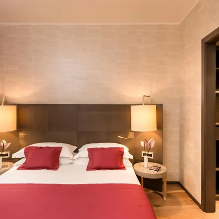 Rosa Grand - Starhotels Collezione 4* Milão