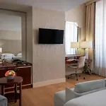 Rosa Grand - Starhotels Collezione Hotel 4*