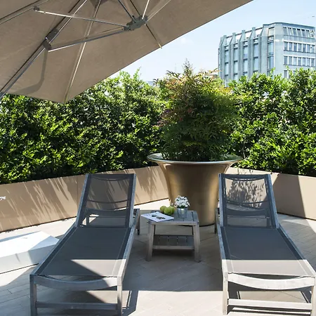 מלון Rosa Grand - Starhotels Collezione 4*