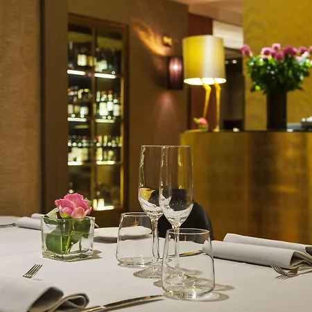 מלון Rosa Grand - Starhotels Collezione מילאנו