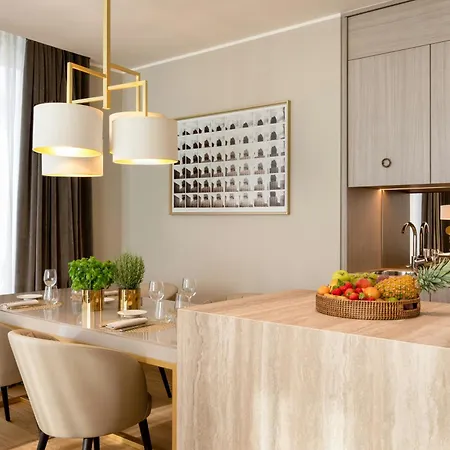 Rosa Grand - Starhotels Collezione Hotel 4*